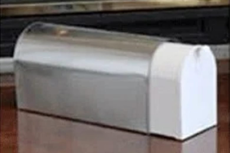 The patented stainless steel mailbox liner